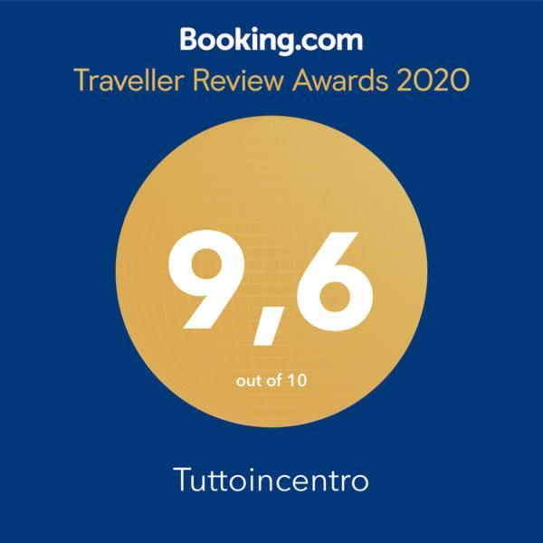 Tuttoincentro Bed & Breakfast Salerno Bagian luar foto